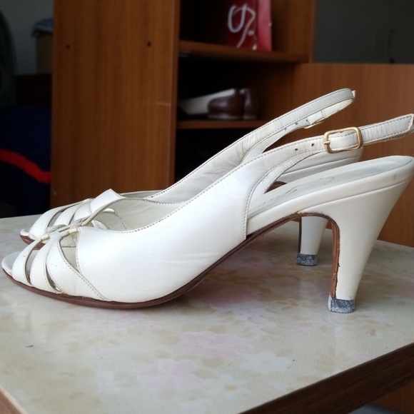 White Leather Jarolini Slingbacks - Picture 3 of 5